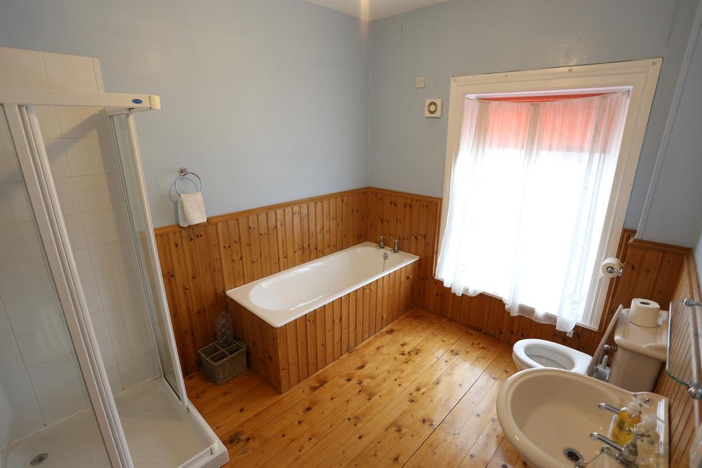 Corratavey Guest Accommodation Ballycastle Eksteriør billede
